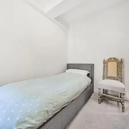 Modern 3 Bedroom, 3 Bathroom, Parking, River View London Exterior foto