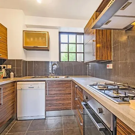 Modern 3 Bedroom, 3 Bathroom, Parking, River View London Exterior foto